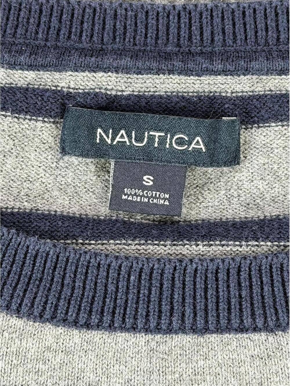Nautica Women's Sweater Gray Navy Size Small, 3 Button accent, nautical, preppy - Picture 4 of 9